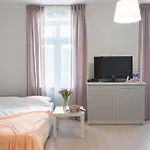 Kalamehe Modern 1 Near Center * بارنو