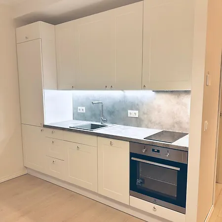 Kalamehe Modern 1 Near Center *