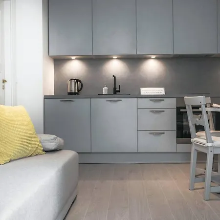 Apartament Kalamehe Modern 1 Near Center Parnawa