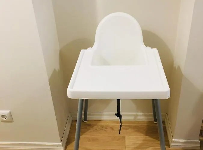 Kalamehe Modern 1 Near Center