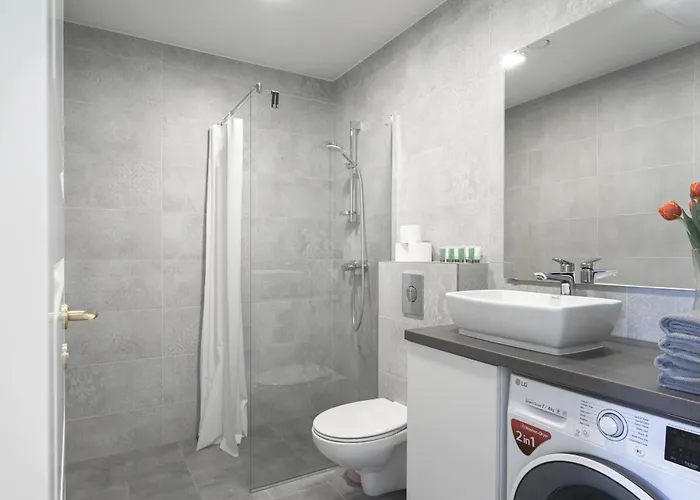 Kalamehe Modern 1 Near Center *