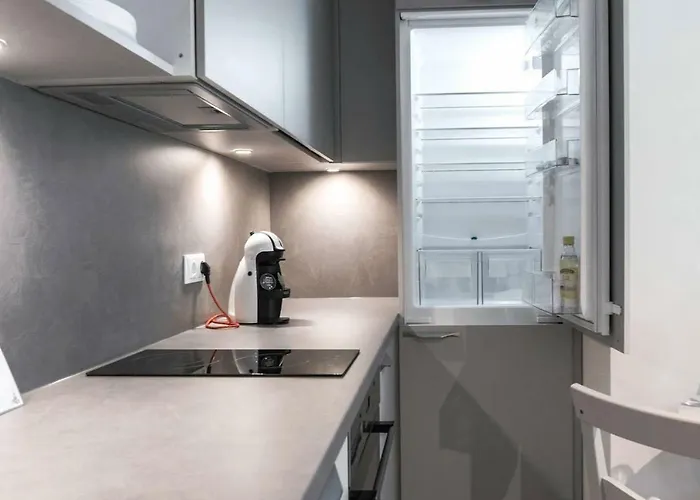 Kalamehe Modern 1 Near Center Διαμέρισμα *