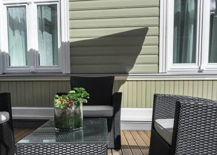 Kalamehe Modern 1 Near Center * Παρνού